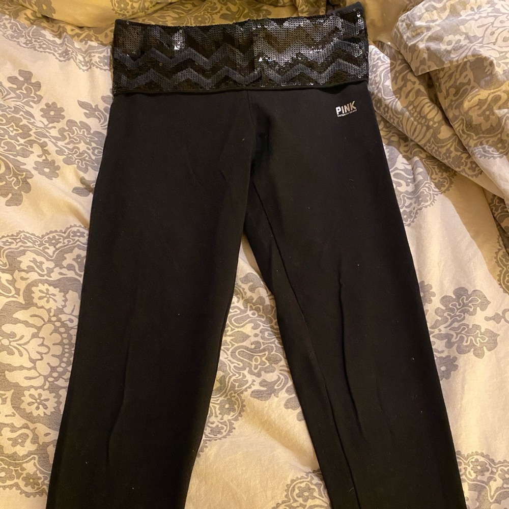 VS Pink yoga 🧘‍♀️ leggings